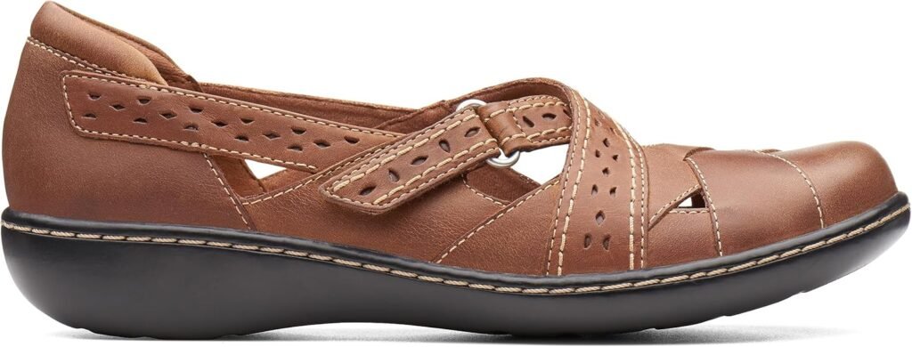 Clarks Womens Ashland Spin Q Loafer