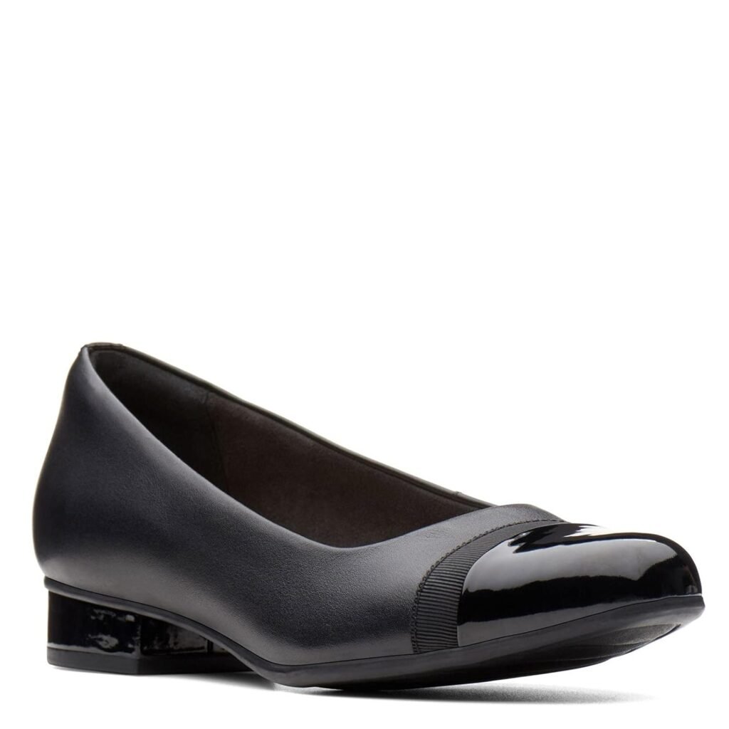 Clarks Womens Juliet Monte Leather Toe Cap Loafers