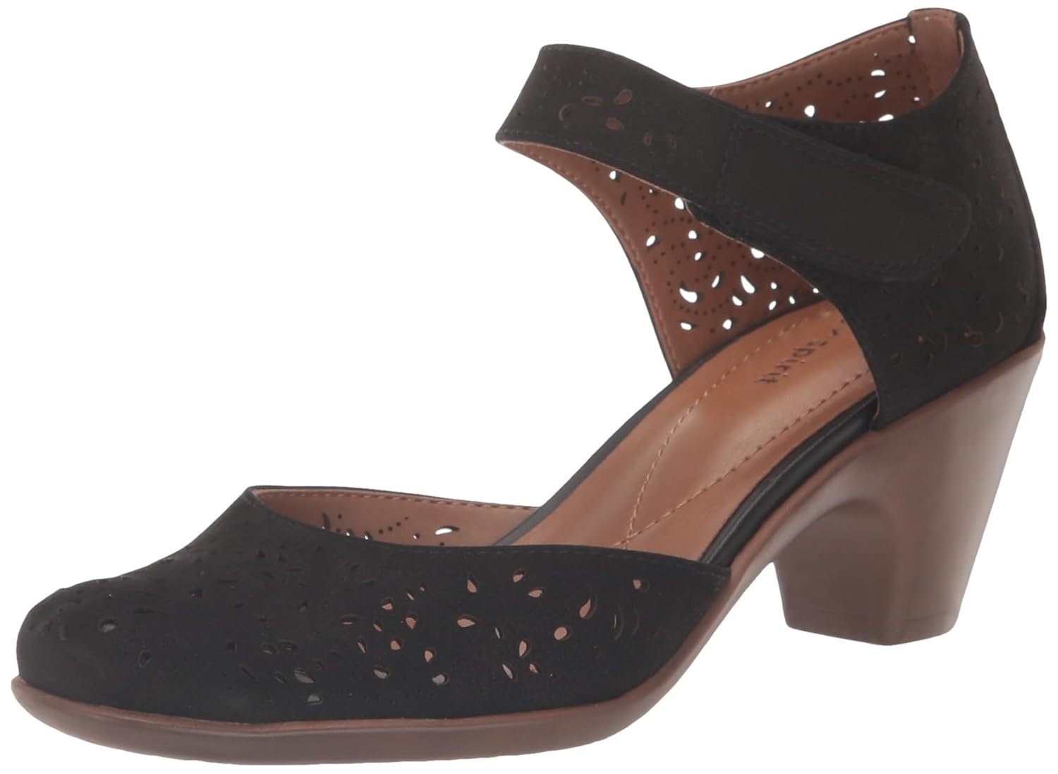 Easy Spirit Women’s Cindie Pump Review post thumbnail