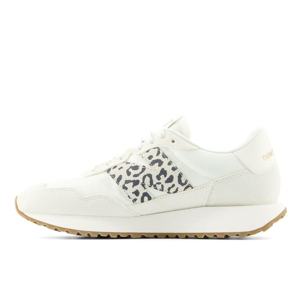 New Balance Womens 237 V1 Sneaker, 11.5