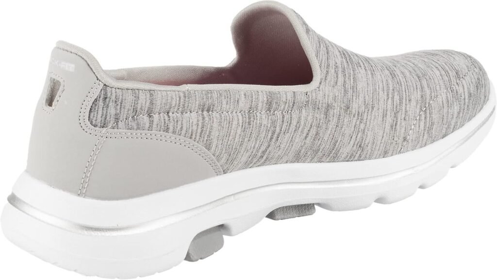 Skechers Womens Go Walk 5-Honor Sneaker